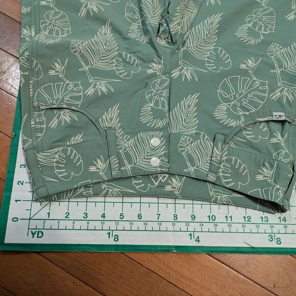 EUC Wild Rye Freel Shorts Size 4 Paradise print - Picture 4 of 5